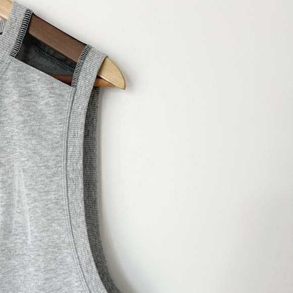 VS Sport | Sweatshirt Tank Top - Picture 3 of 5